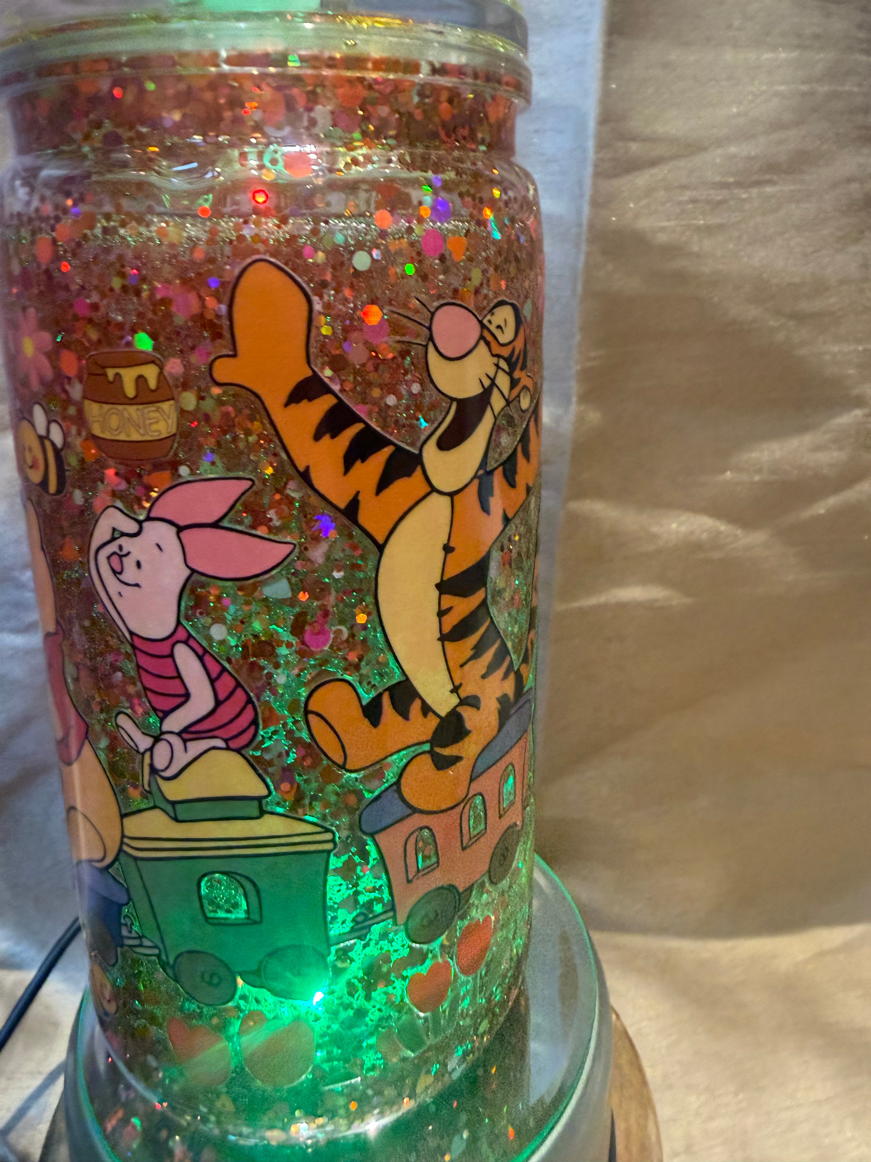 Pooh bear & family snow globe tumbler